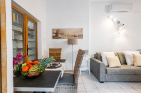 Studio 2 personnes climatisé avec terrasse - Golfe St Tropez